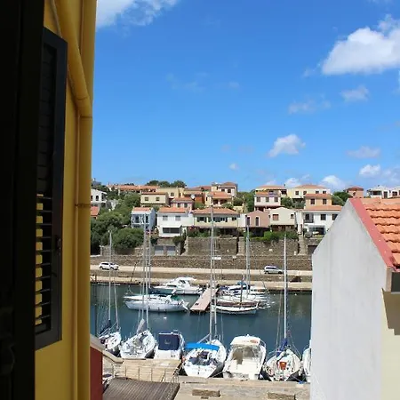 Отель Al 12 Di Casa Asinara